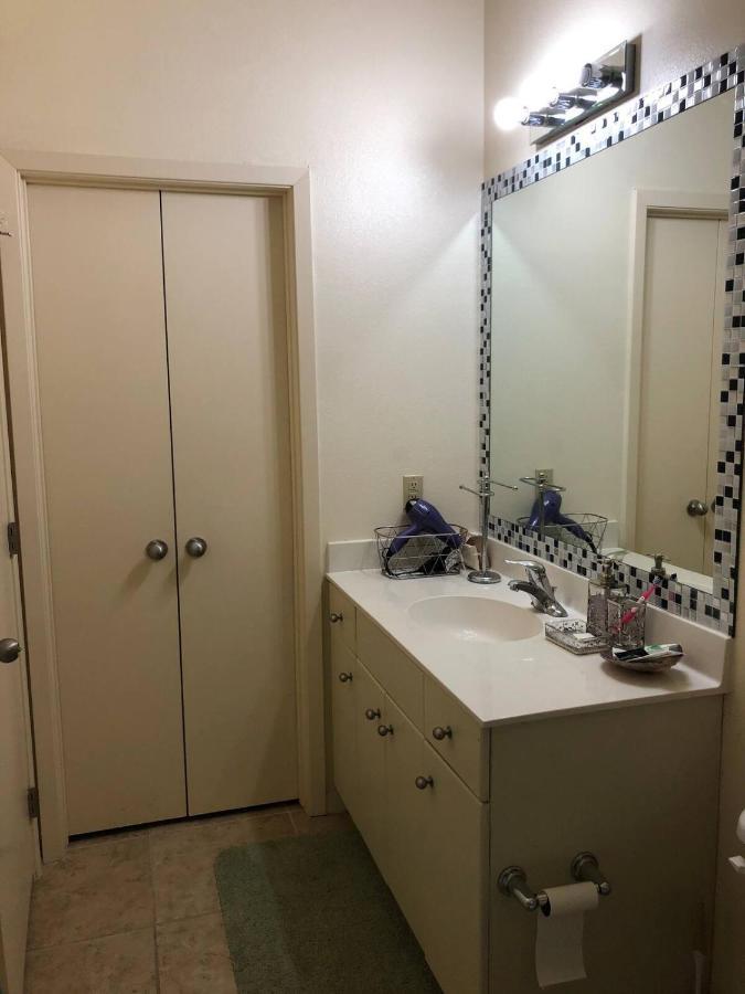 Cozy & Spacious Condo 10Min Walk To Beach South Padre Island Kültér fotó